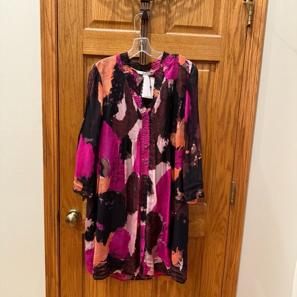 Diane von Furstenberg Layla Silk Printed Dress Color: dancing explosion Size: 12 - Picture 3 of 9